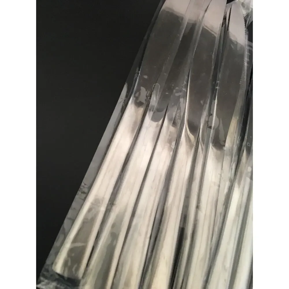 Set of 12 Blackwood Industries New NIP Restaurant Grade Dinner Knife Knives Lagu